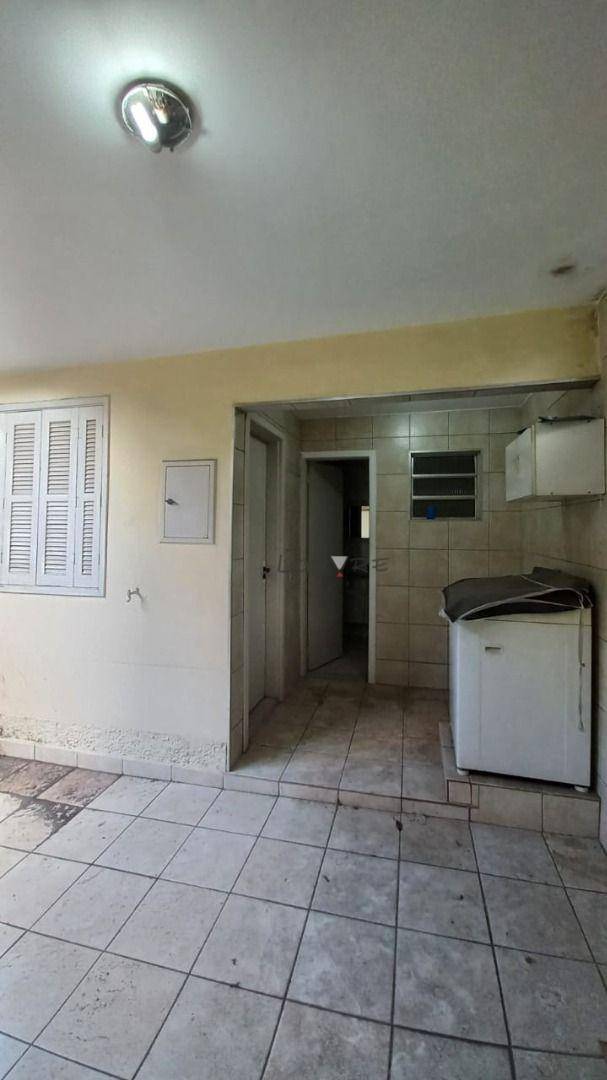 Casa à venda e aluguel com 3 quartos, 150M2 - Foto 17