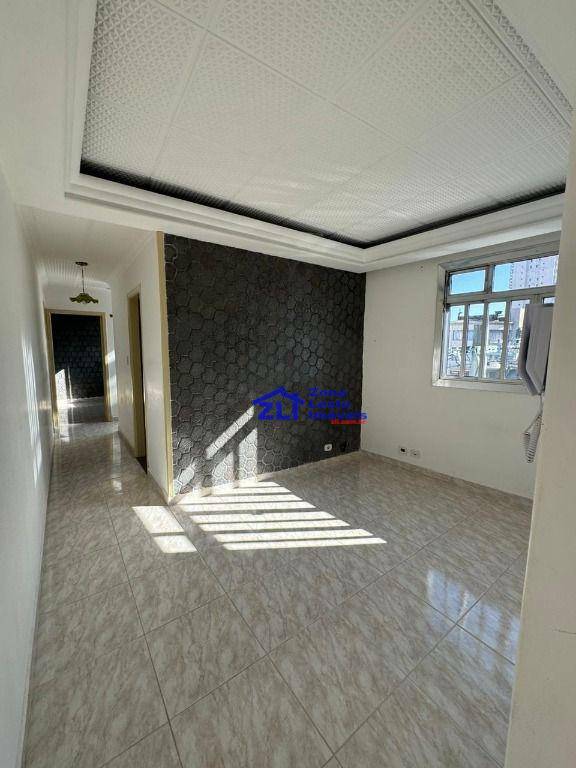 Apartamento à venda com 2 quartos, 62m² - Foto 1