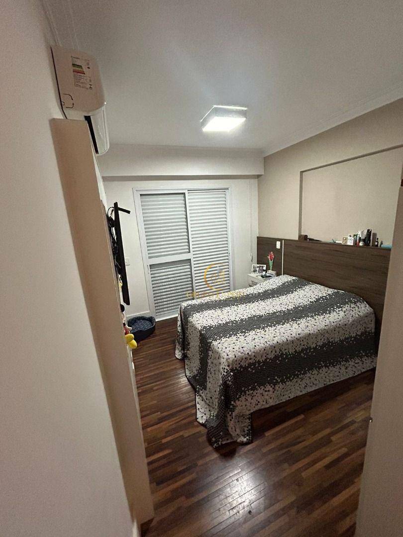 Apartamento para alugar com 3 quartos, 153m² - Foto 8