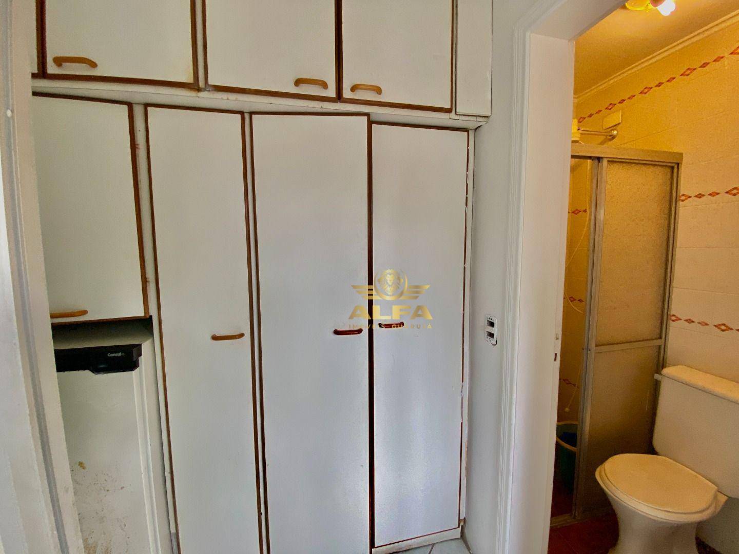 Apartamento à venda com 3 quartos, 176m² - Foto 35