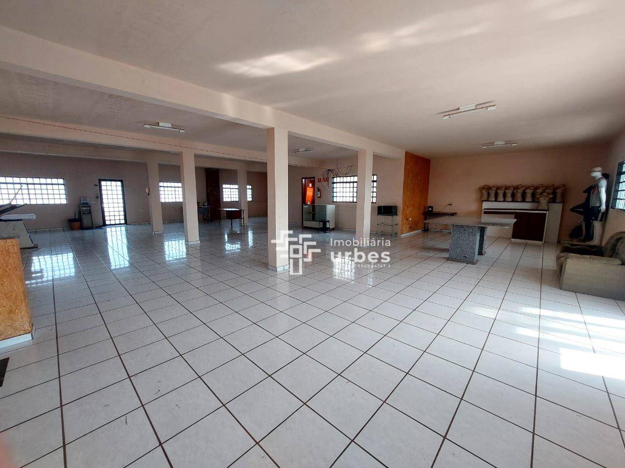 Loja-Salão para alugar, 374m² - Foto 1