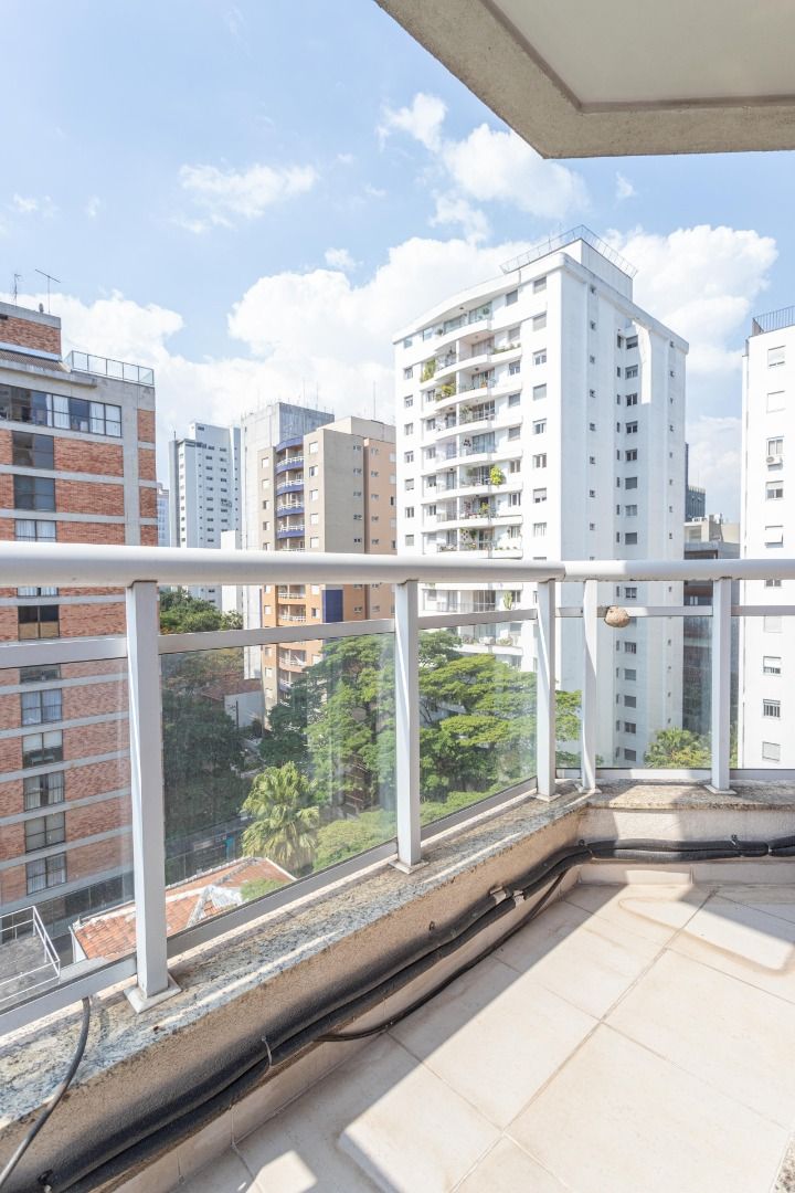 Apartamento à venda com 3 quartos, 131m² - Foto 36