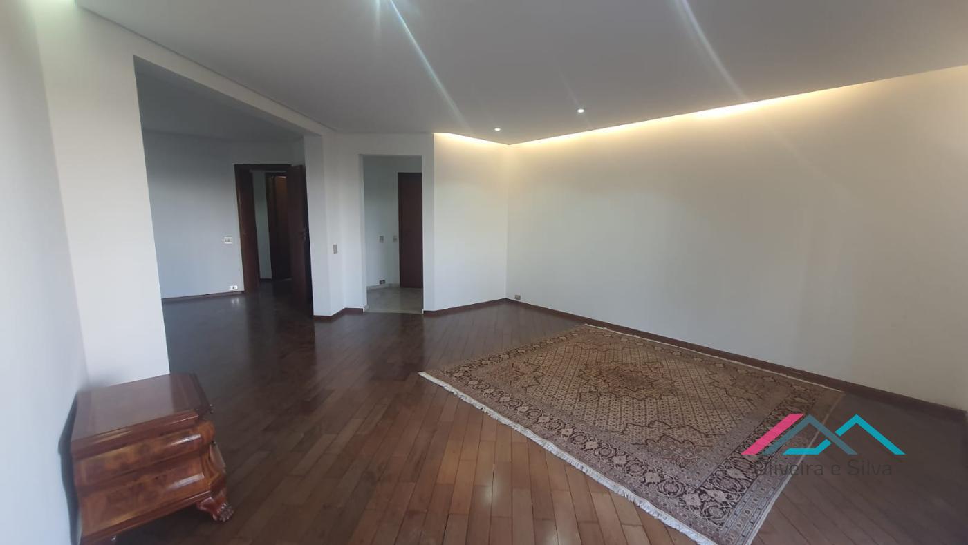 Apartamento à venda com 4 quartos, 179m² - Foto 3