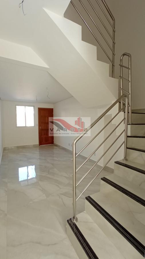 Casa à venda com 2 quartos, 44m² - Foto 12