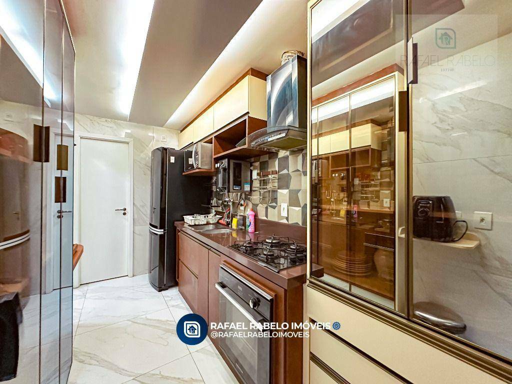 Apartamento à venda com 3 quartos, 115m² - Foto 17