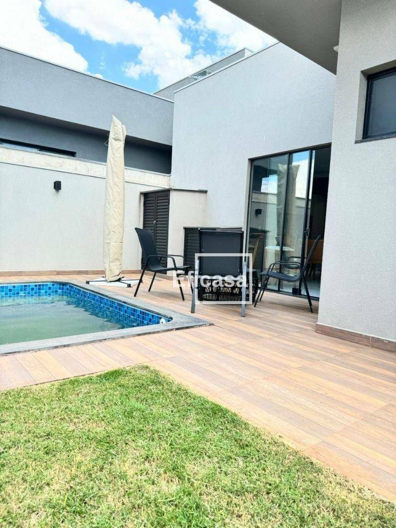 Casa de Condomínio à venda com 3 quartos, 150m² - Foto 1