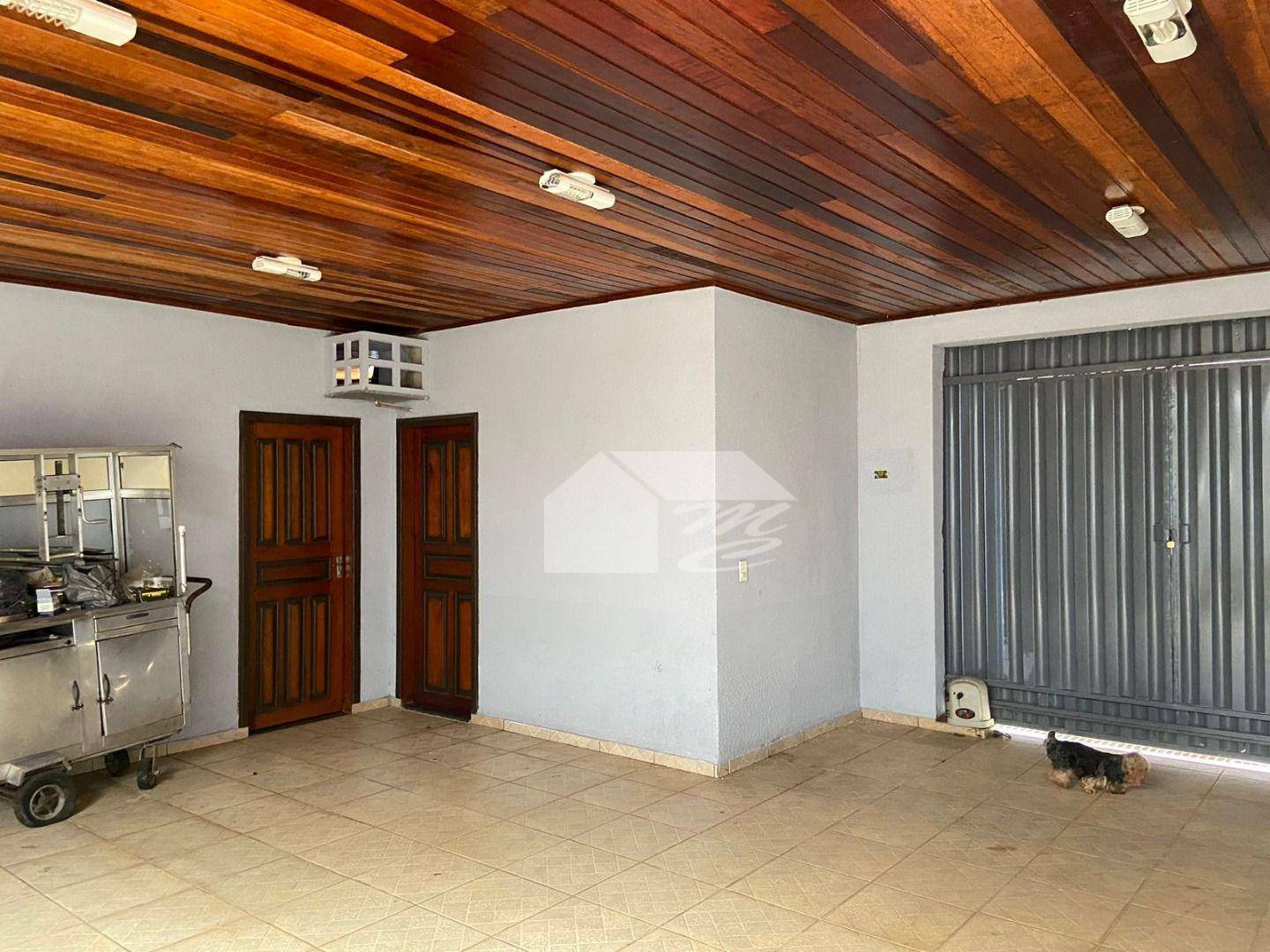 Casa à venda com 6 quartos, 550m² - Foto 52