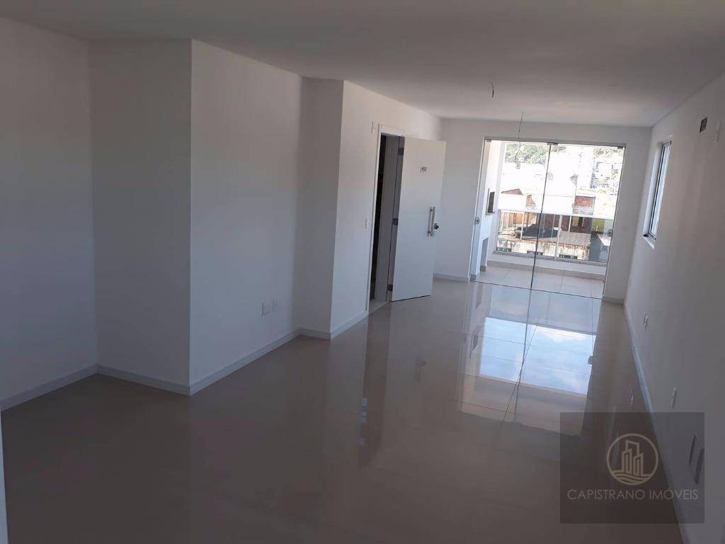 Apartamento à venda com 2 quartos, 80m² - Foto 5