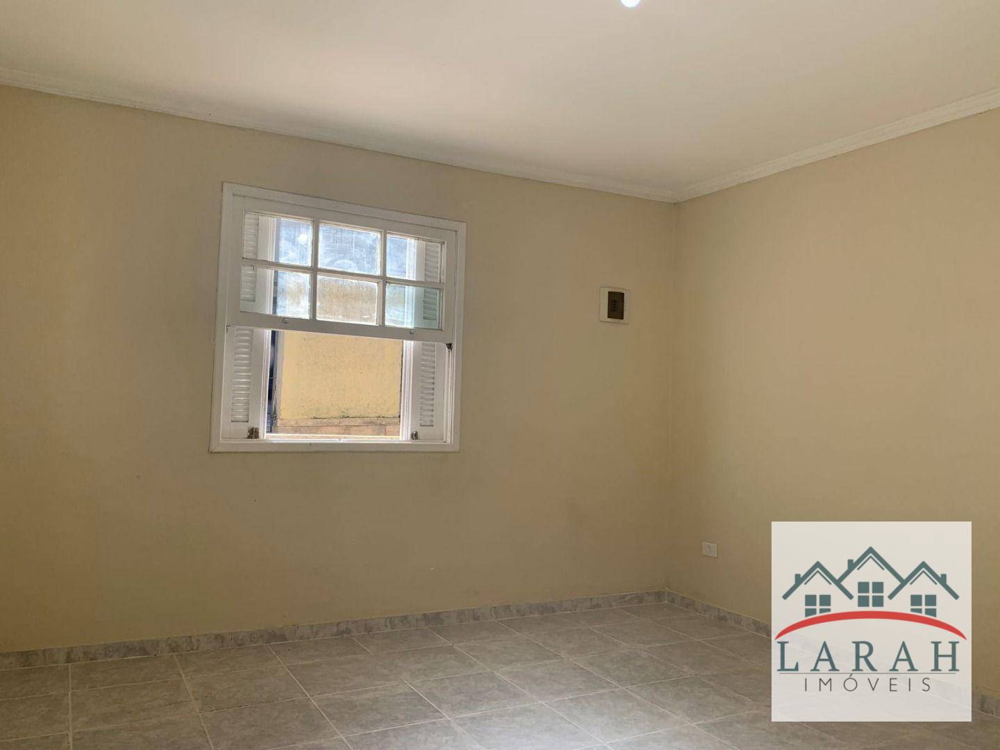 Casa para alugar com 1 quarto, 62m² - Foto 11