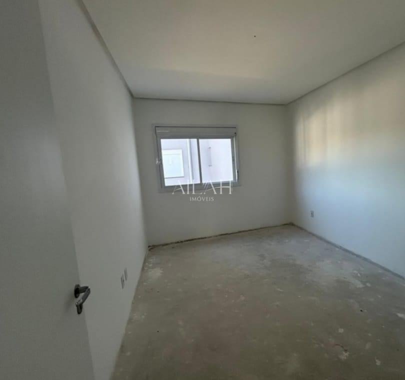 Apartamento à venda com 2 quartos, 64m² - Foto 11