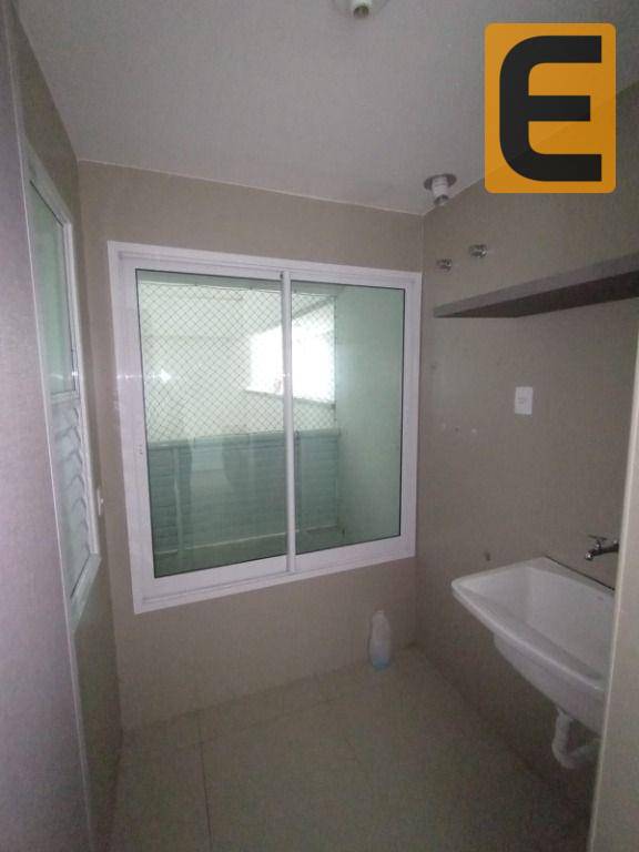 Apartamento para alugar com 3 quartos, 87m² - Foto 35