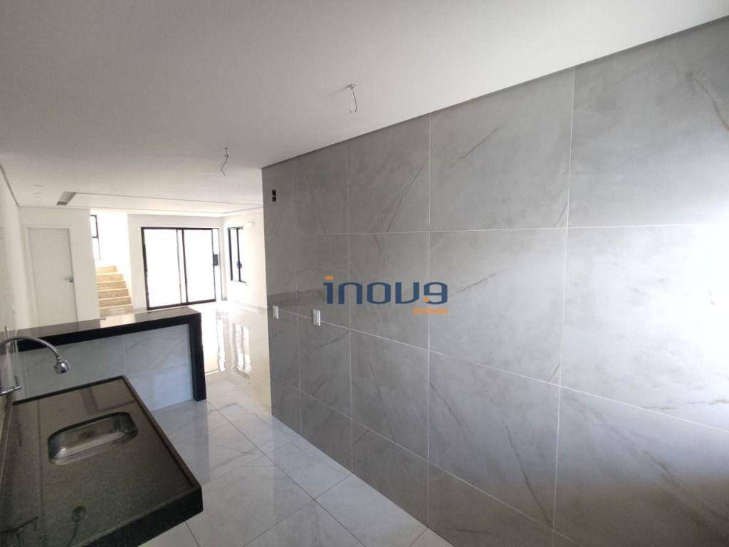 Casa à venda com 3 quartos, 153m² - Foto 13