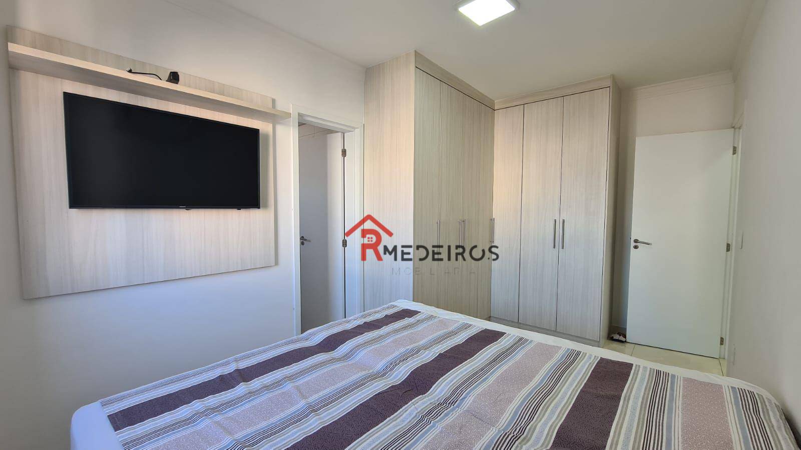 Apartamento à venda com 2 quartos, 79m² - Foto 13