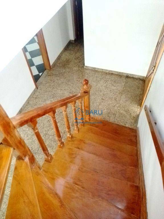 Sobrado à venda e aluguel com 5 quartos, 300m² - Foto 90