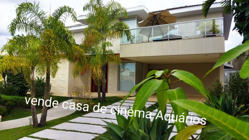 Casa de Condomínio à venda com 4 quartos, 463m² - Foto 3