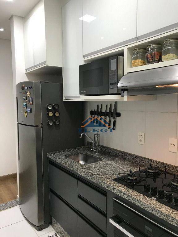 Apartamento à venda com 2 quartos, 50m² - Foto 17