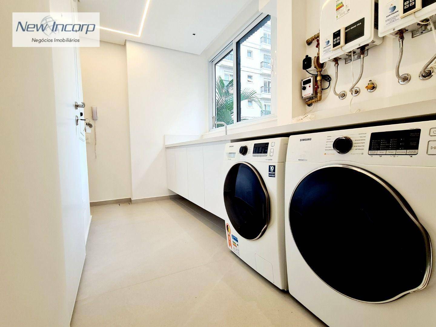 Apartamento à venda com 3 quartos, 211m² - Foto 65