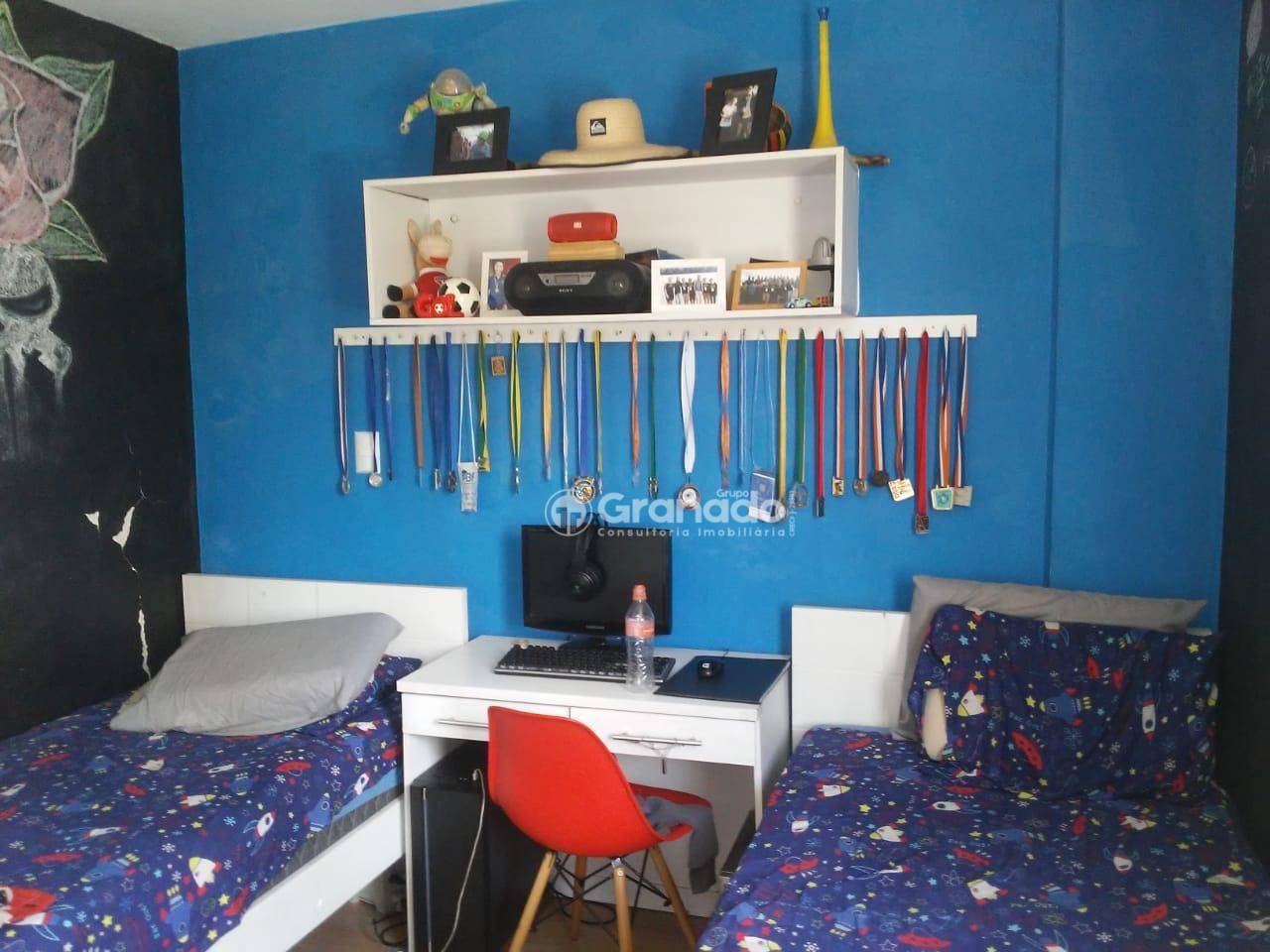 Apartamento à venda com 2 quartos, 65m² - Foto 21