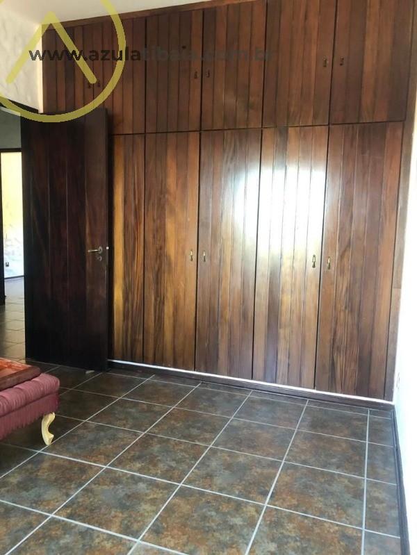 Casa à venda com 4 quartos, 650m² - Foto 18