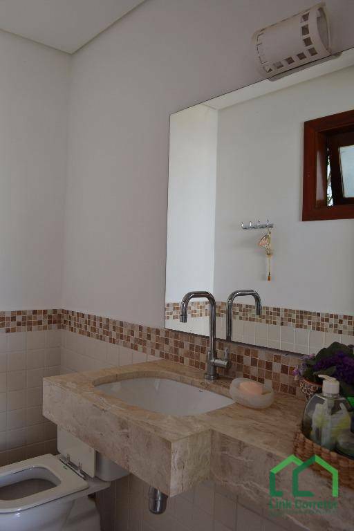Casa de Condomínio à venda e aluguel com 4 quartos, 400m² - Foto 19