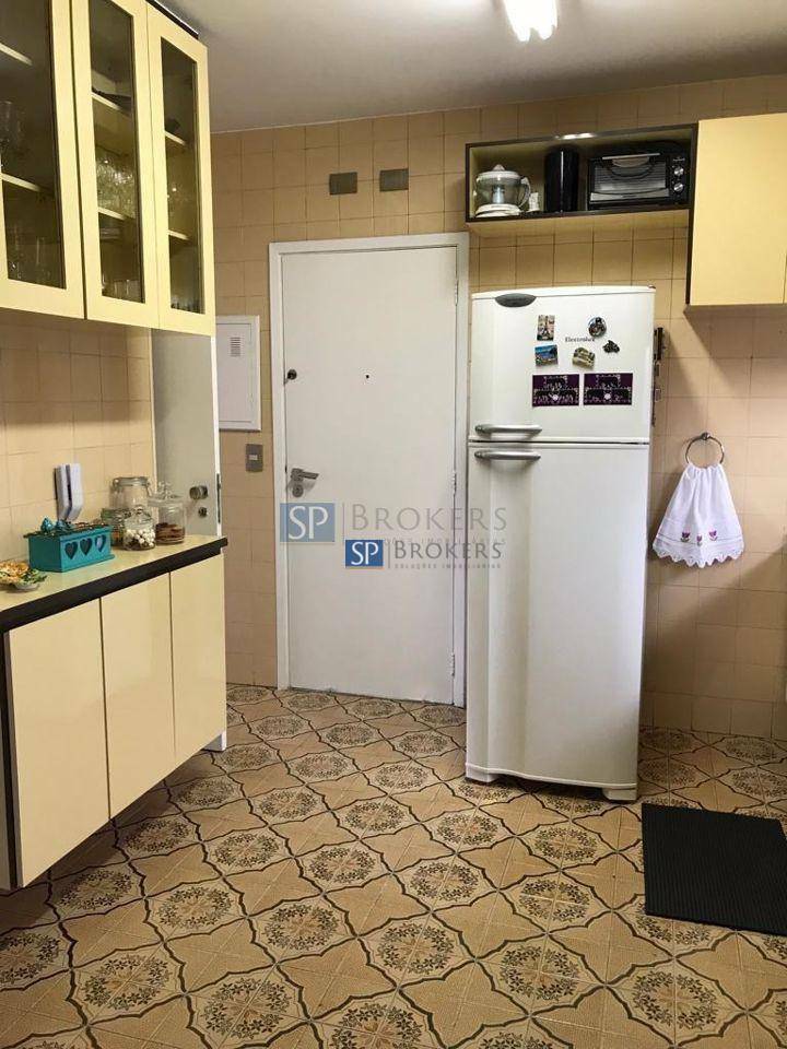 Apartamento à venda com 3 quartos, 120m² - Foto 4