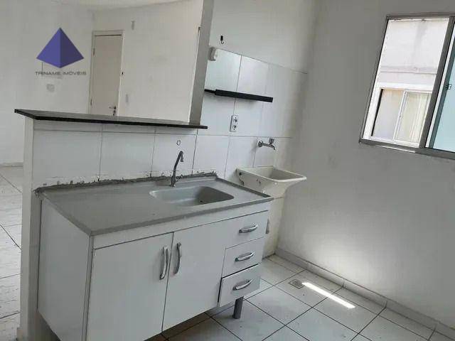 Apartamento à venda com 2 quartos, 47m² - Foto 2