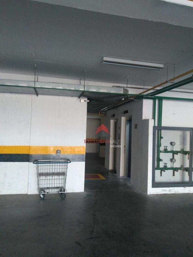 Apartamento à venda com 2 quartos, 60m² - Foto 18