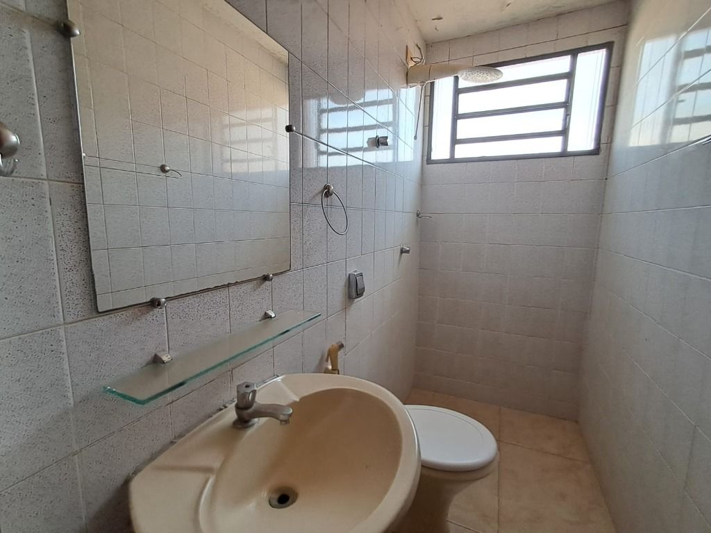 Apartamento à venda e aluguel com 3 quartos, 105m² - Foto 9