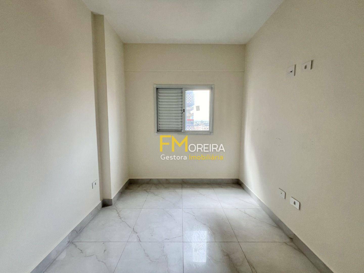 Apartamento à venda com 3 quartos, 93m² - Foto 11