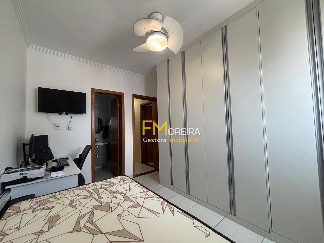 Apartamento à venda com 3 quartos, 119m² - Foto 16