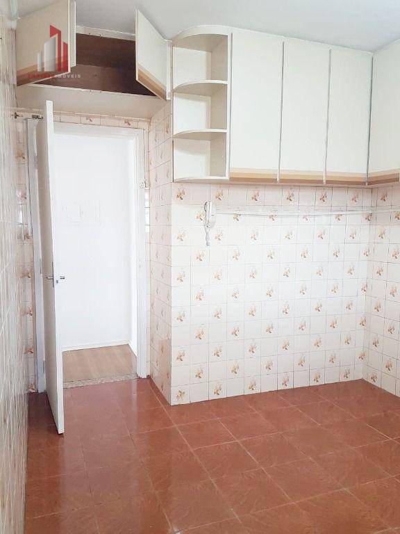 Apartamento à venda com 3 quartos, 80m² - Foto 6