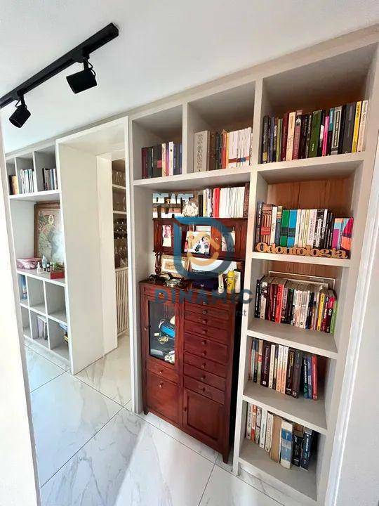 Apartamento à venda com 3 quartos, 114m² - Foto 2