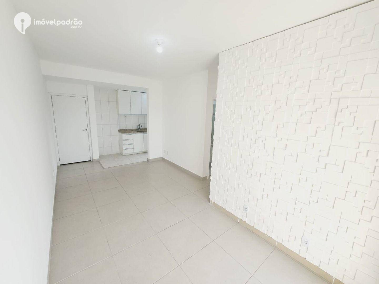 Apartamento para alugar com 3 quartos, 69m² - Foto 2