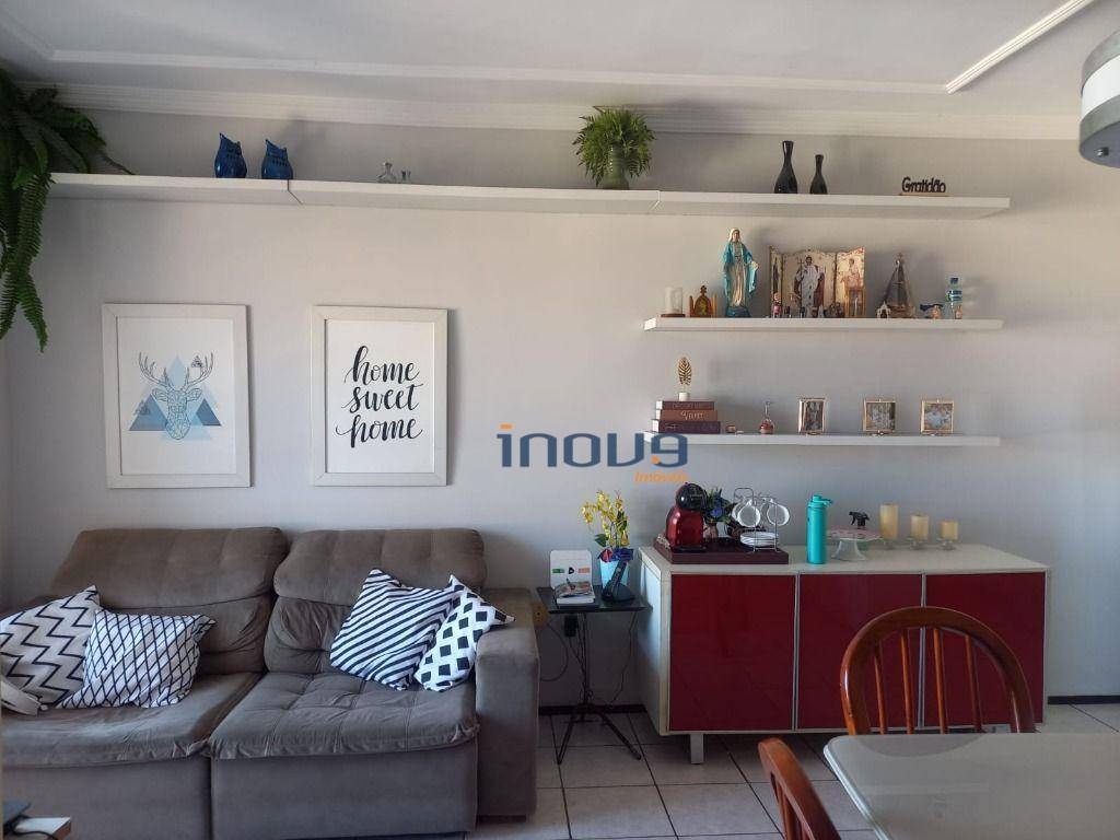 Apartamento à venda com 3 quartos, 65m² - Foto 1