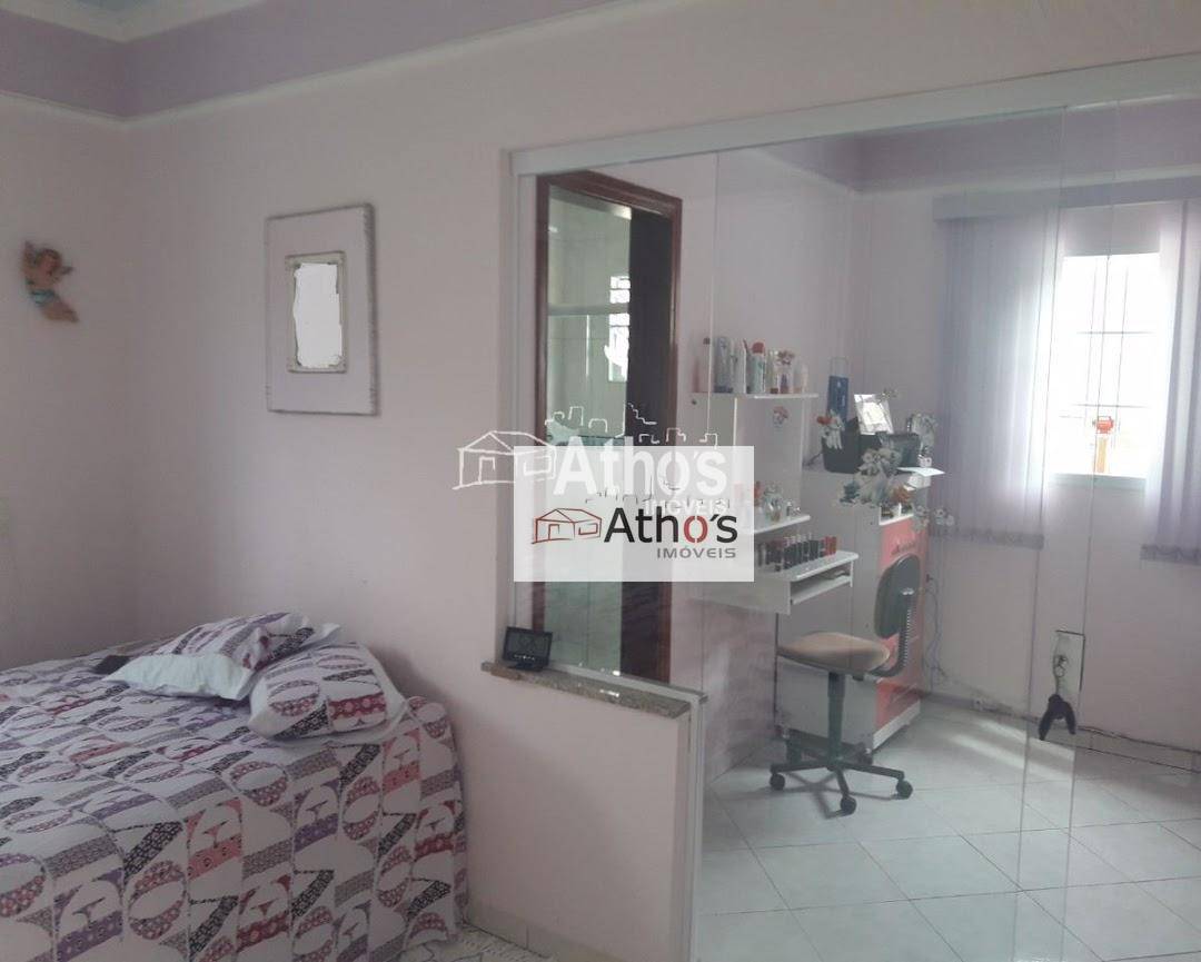 Casa à venda com 3 quartos, 215m² - Foto 29