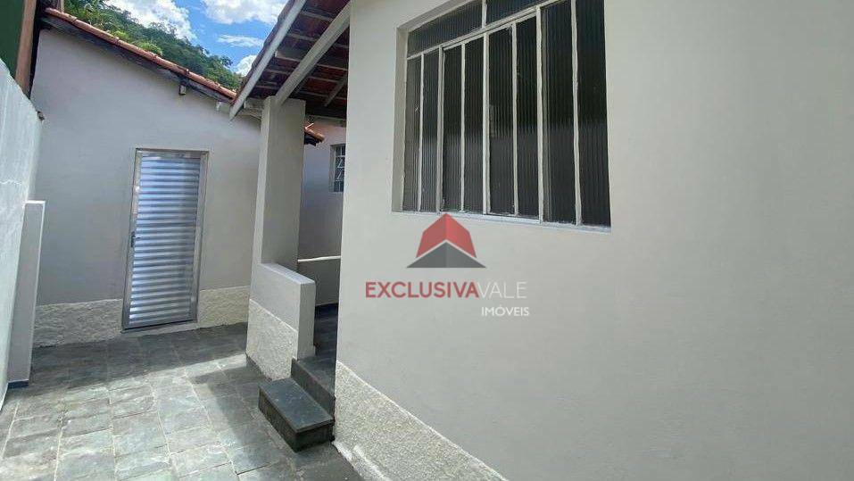 Casa à venda com 2 quartos, 100m² - Foto 7