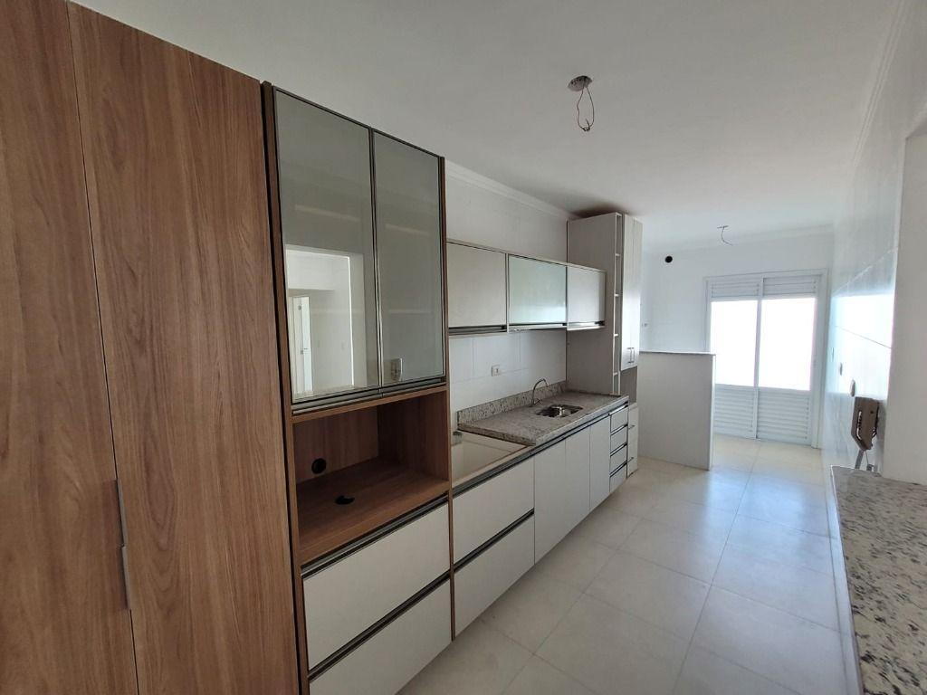 Apartamento para alugar com 2 quartos, 91m² - Foto 6