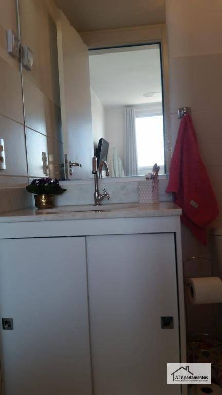 Apartamento à venda com 2 quartos, 55m² - Foto 29