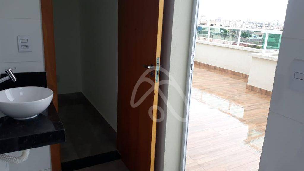 Cobertura à venda com 4 quartos, 180m² - Foto 4