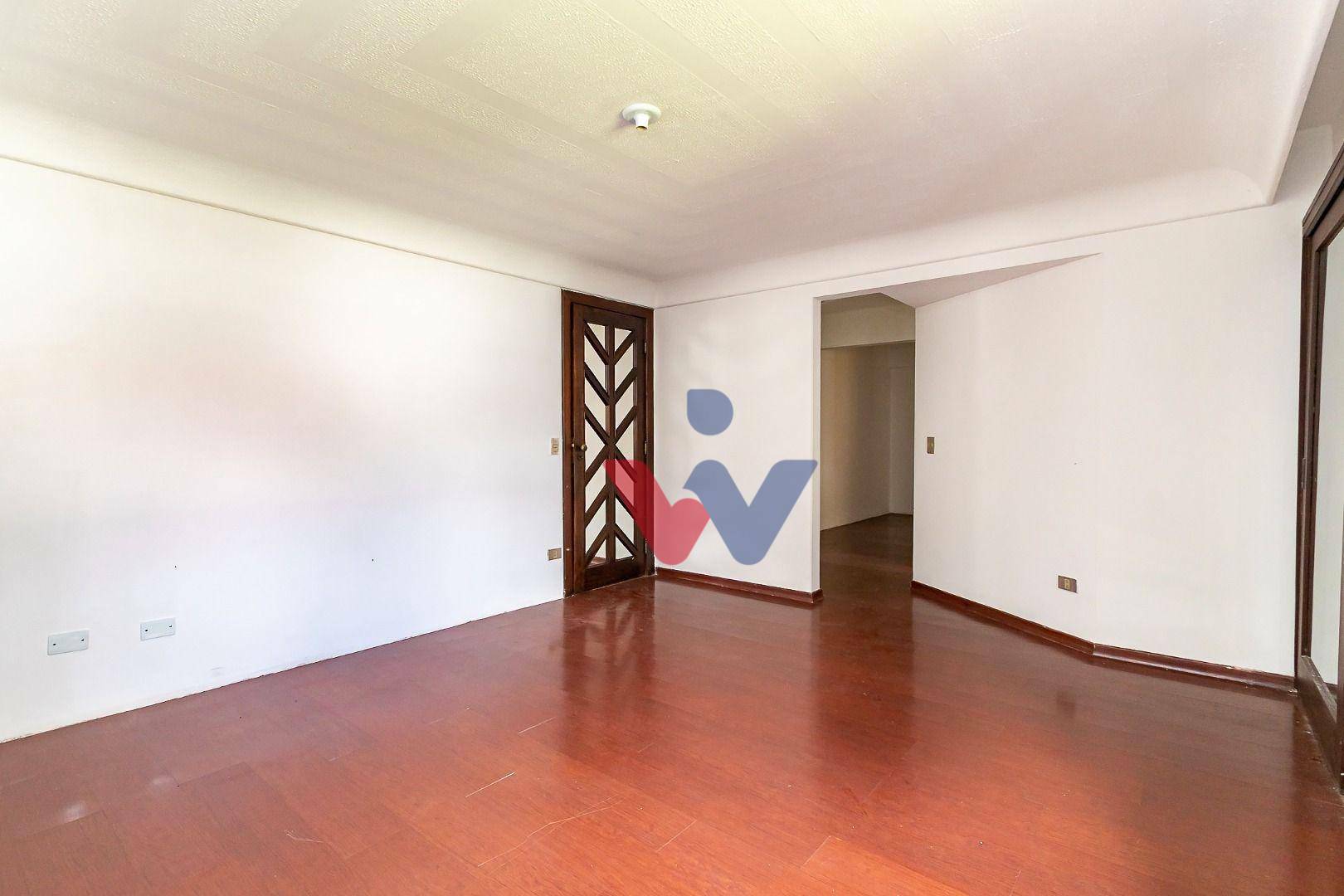 Casa à venda com 5 quartos, 1200m² - Foto 22