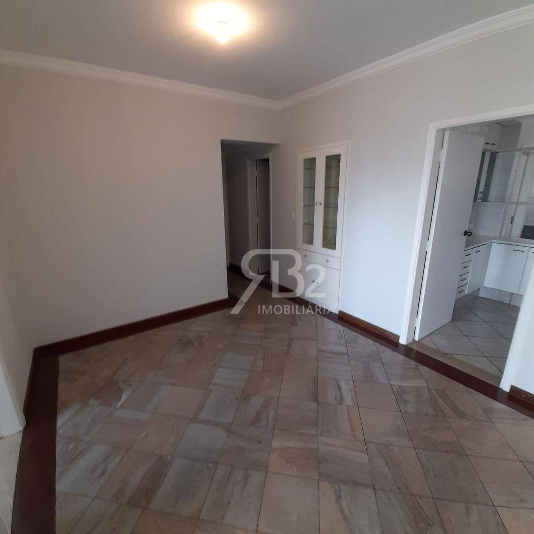 Apartamento à venda com 4 quartos, 150m² - Foto 10