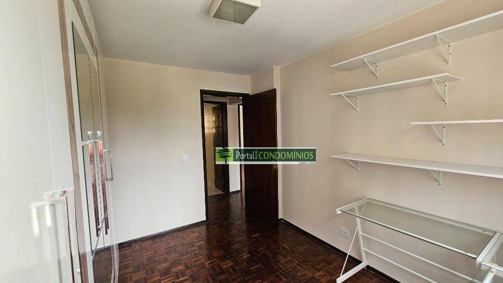 Apartamento para alugar com 3 quartos, 86m² - Foto 18