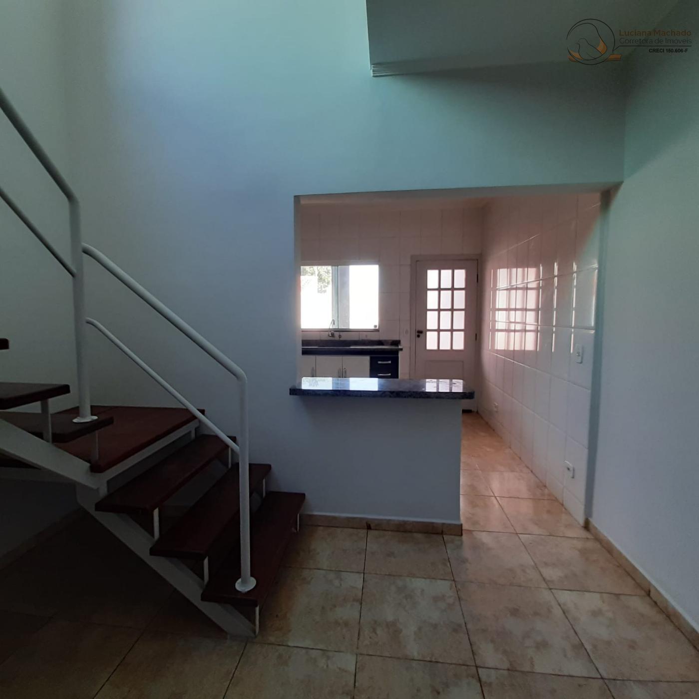 Casa para alugar com 3 quartos, 150m² - Foto 9