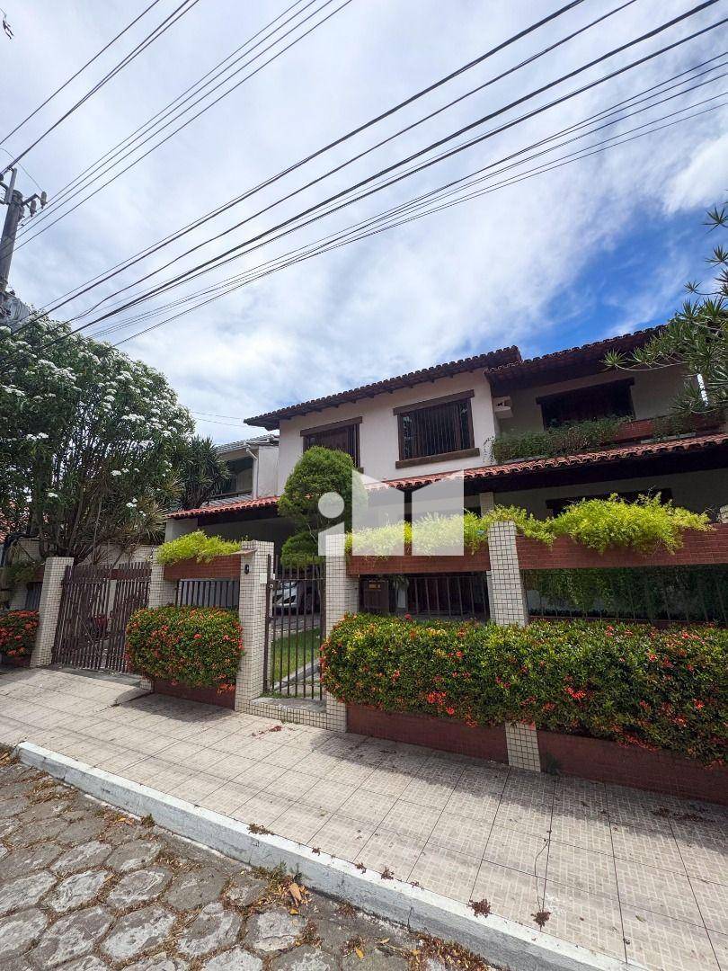 Casa de Condomínio, 5 quartos - Foto 1