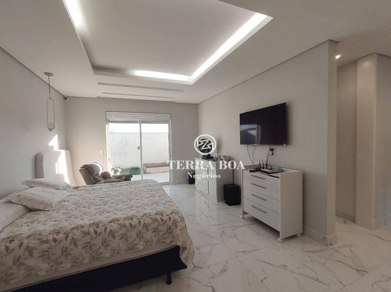 Sobrado à venda com 4 quartos, 340m² - Foto 8