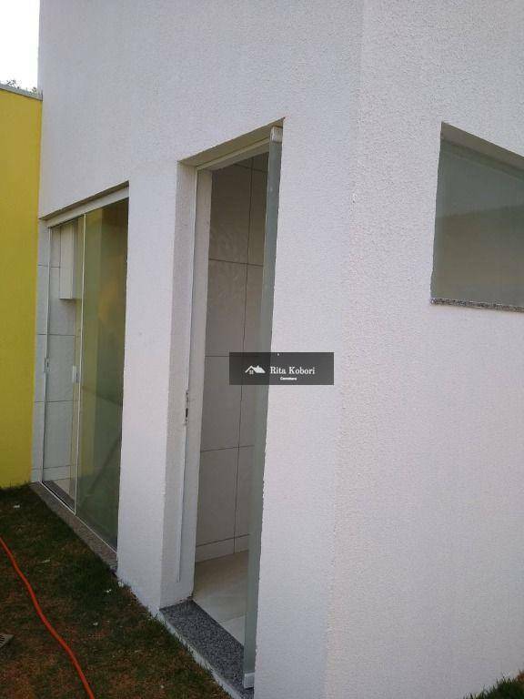 Casa à venda com 4 quartos, 170m² - Foto 18