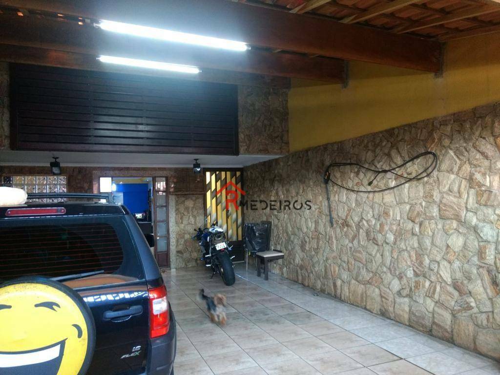 Sobrado à venda com 3 quartos, 275M2 - Foto 23