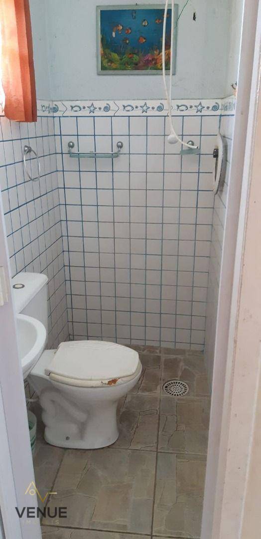 Sobrado à venda com 3 quartos, 240m² - Foto 4