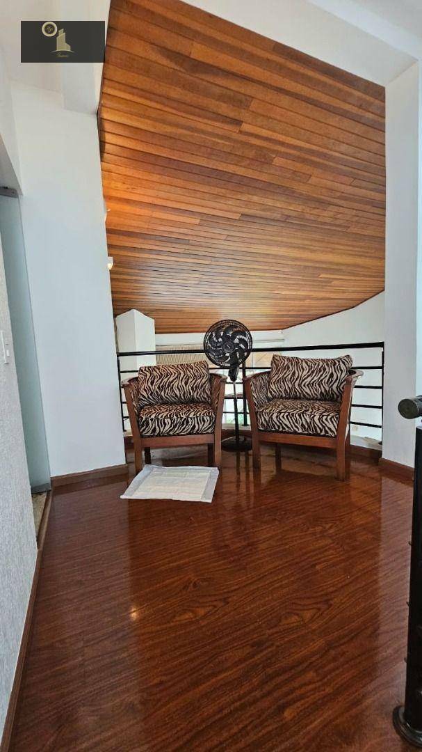 Casa de Condomínio à venda e aluguel com 4 quartos, 600m² - Foto 33