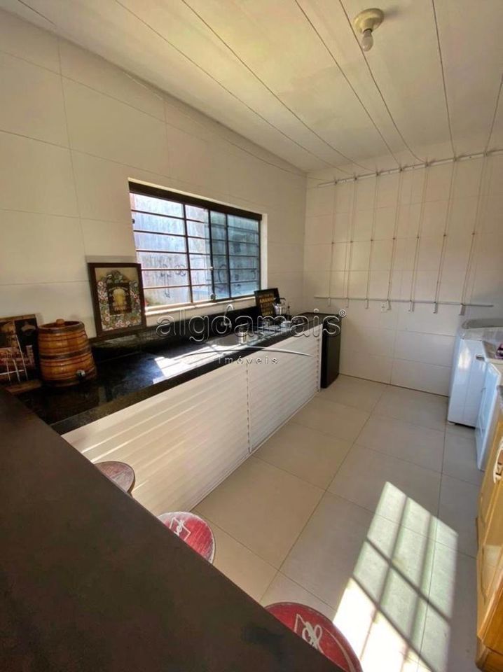 Casa à venda com 3 quartos, 188m² - Foto 11